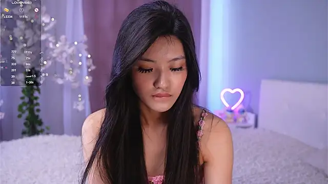 Snapshot of FancyEsten chatting on June 30, 2026, 7:52 am FancyEsten online show from June 30, 2026, 7:52 am