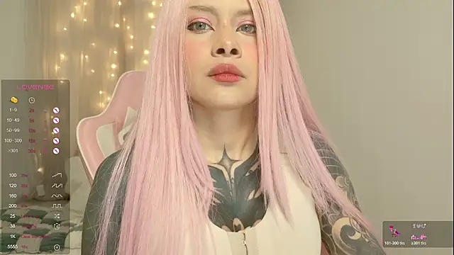 Snapshot of AlinaLukyanova chatting on February 20, 2026, 3:36 am AlinaLukyanova online show from February 20, 2026, 3:36 am