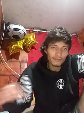 alexandercruz online show from December 15, 2025, 6:52 am