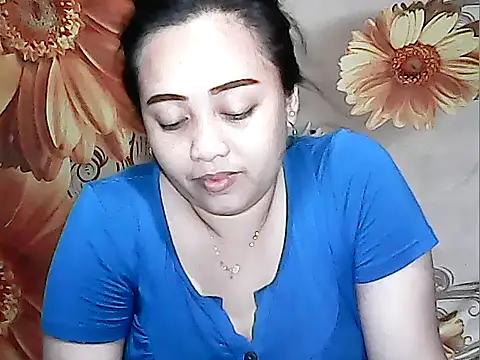 Pinay Chubby20 online show from April 13, 2026, 9:35 am