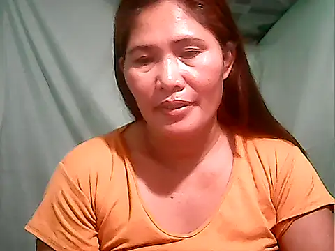 Juicy 69xx online show from October 2, 2025, 1:47 pm