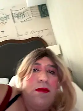 Snapshot of BrandyCakez69 chatting on October 3, 2025, 7:43 am BrandyCakez69 online show from October 3, 2025, 7:43 am