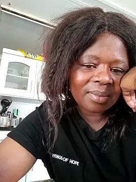 cairococo online show from September 26, 2025, 12:34 pm