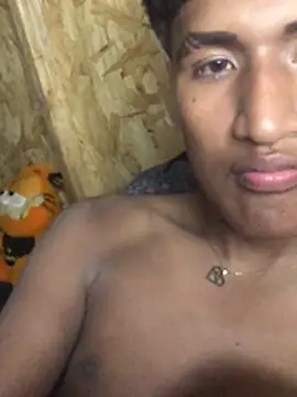 AlessandroMp4 online show from February 12, 2026, 7:19 am