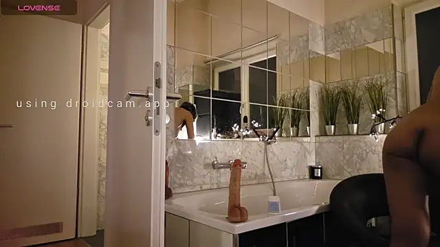 Milan thickcock online show from June 20, 2026, 8:36 pm