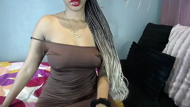 ELAINE xXxX online show from September 10, 2025, 4:28 pm