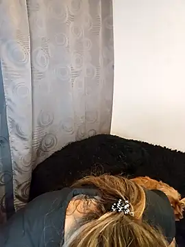 Fernandar2025 online show from November 4, 2025, 11:08 pm