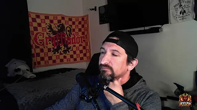 DevilPup75  online show from September 27, 2025, 8:42 am