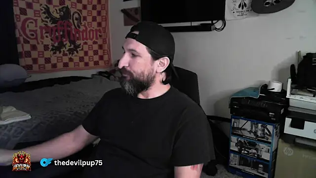 DevilPup75  online show from February 7, 2026, 3:14 am