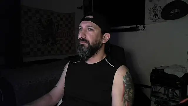 DevilPup75  online show from February 17, 2026, 5:05 am