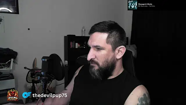 Snapshot of DevilPup75_ chatting on June 17, 2026, 4:01 am DevilPup75 online show from June 17, 2026, 4:01 am