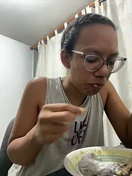 Valen1800 online show from November 19, 2025, 12:43 am