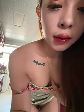 tuanzi125216 online show from March 6, 2026, 1:55 am