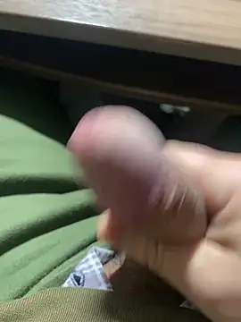 Snapshot of Maetty1986 chatting on February 8, 2026, 5:10 pm Maetty1986 online show from February 8, 2026, 5:10 pm