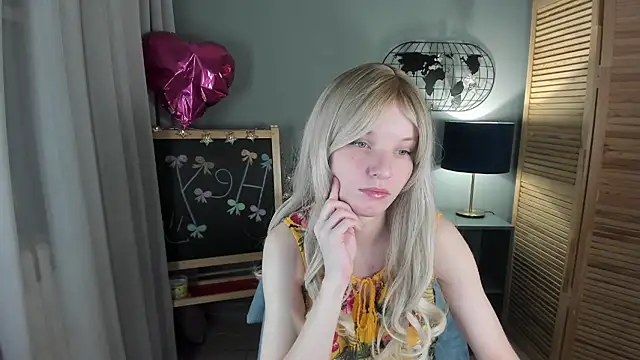 Madelaineses online show from November 16, 2025, 10:09 am