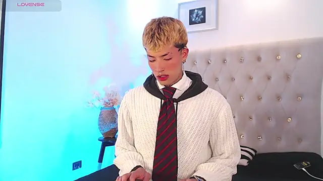 OzorioDany online show from September 26, 2025, 3:46 am