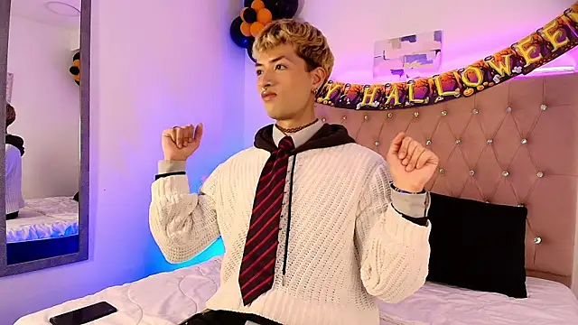 OzorioDany online show from October 11, 2025, 3:51 am