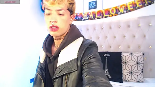 OzorioDany online show from October 8, 2025, 3:52 am