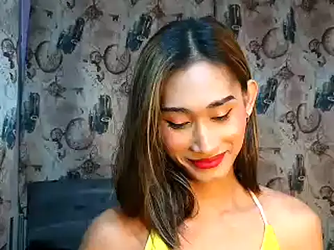 Snapshot of youarea_dreamer chatting on December 16, 2025, 2:54 pm youarea dreamer online show from December 16, 2025, 2:54 pm