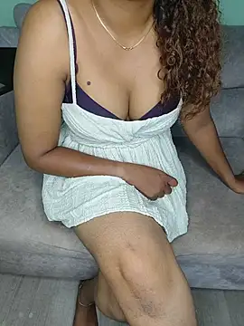 Tamilpallavi online show from June 6, 2026, 11:54 pm