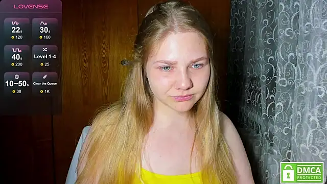 AlinaMors online show from June 21, 2026, 10:04 pm
