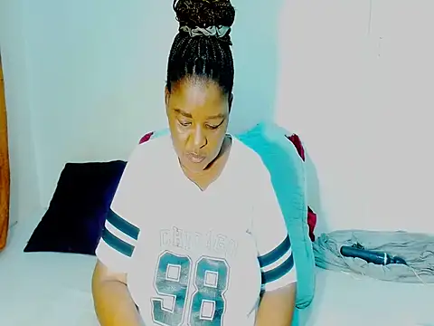 Love-Racheal75 online show from February 24, 2026, 4:30 pm