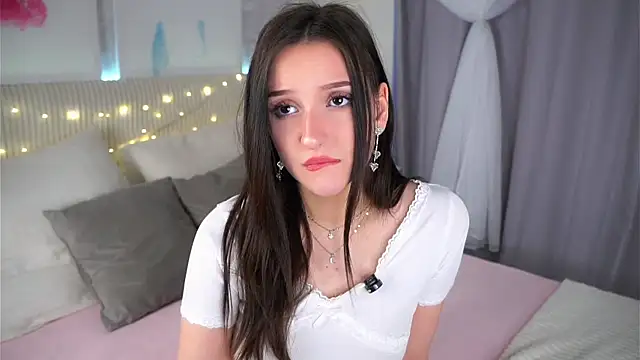 FalineBeacher online show from March 17, 2026, 1:08 am