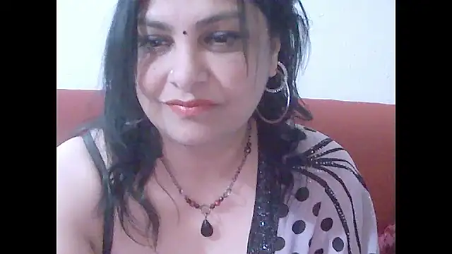 Indiansweetness77 online show from September 24, 2025, 9:27 am