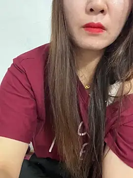 Moan Mary online show from November 3, 2025, 11:41 pm