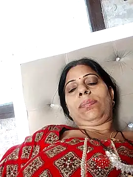 Soniya Roy online show from October 13, 2025, 5:31 am