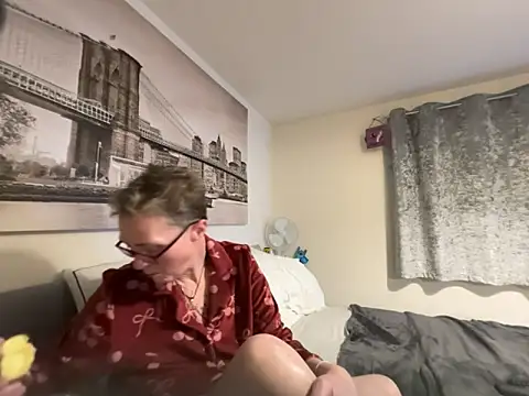 Curvy-Jinx online show from February 22, 2026, 7:59 pm