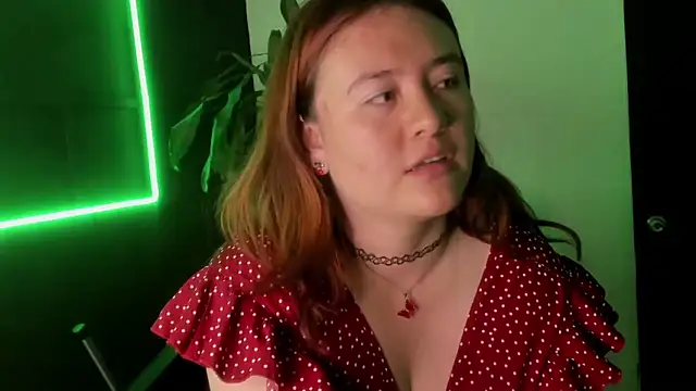 AliaMiller  online show from February 26, 2026, 2:22 am