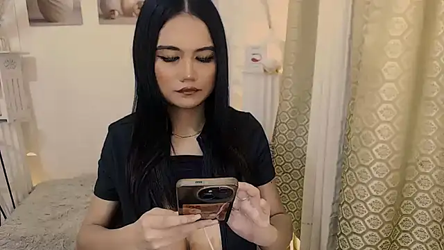 alisha klassx online show from July 30, 2026, 4:55 am