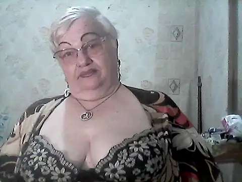 NatalieNorth online show from April 28, 2026, 2:27 am
