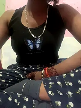 Snapshot of sakshi5533 chatting on January 6, 2026, 5:39 pm sakshi5533 online show from January 6, 2026, 5:39 pm