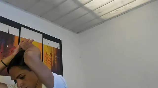 MeganRhyder online show from July 17, 2026, 4:37 pm