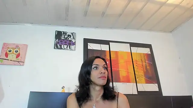 Snapshot of MeganRhyder chatting on May 19, 2026, 3:41 pm MeganRhyder online show from May 19, 2026, 3:41 pm