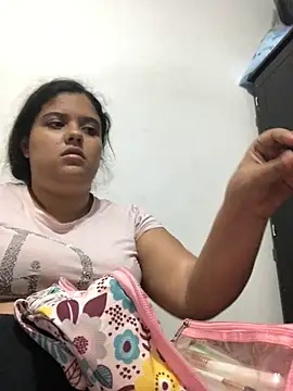 Snapshot of luisahot_9727 chatting on March 20, 2026, 6:14 am luisahot 9727 online show from March 20, 2026, 6:14 am