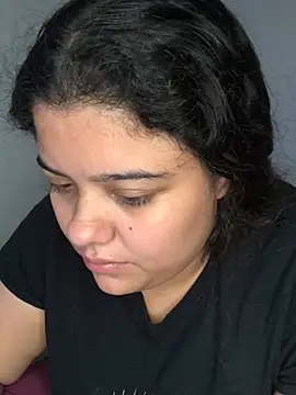 Snapshot of luisahot_9727 chatting on February 28, 2026, 7:19 am luisahot 9727 online show from February 28, 2026, 7:19 am