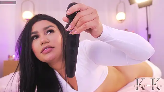 Snapshot of kassia_kim chatting on March 27, 2026, 7:06 am kassia kim online show from March 27, 2026, 7:06 am