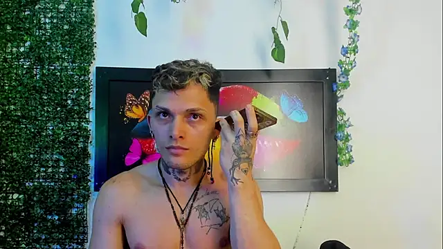 Kieran kian online show from April 24, 2026, 1:29 am