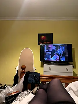 Taboo-Lou online show from October 27, 2025, 7:20 am