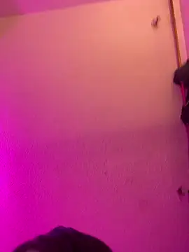 Dominic Schmit01 online show from March 22, 2026, 5:32 am