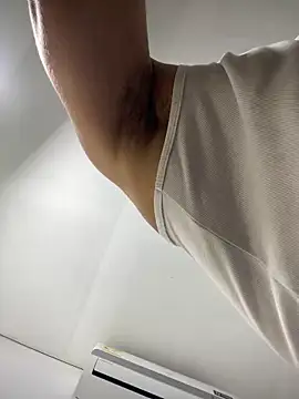 vincentjaxon online show from February 9, 2026, 10:57 am