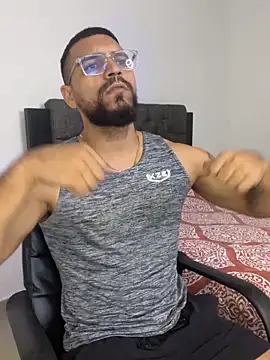 vincentjaxon online show from November 14, 2025, 10:30 am