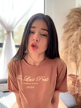 Sofi Leal online show from November 20, 2025, 2:40 pm