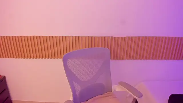 OliviaSweett online show from January 10, 2026, 6:14 pm