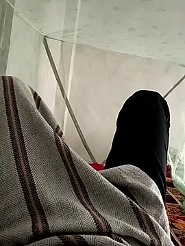 Snapshot of monubigcoock chatting on October 13, 2025, 3:41 am monubigcoock online show from October 13, 2025, 3:41 am