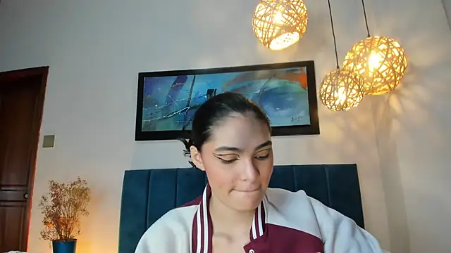 LunaAspen  online show from February 11, 2026, 5:57 pm