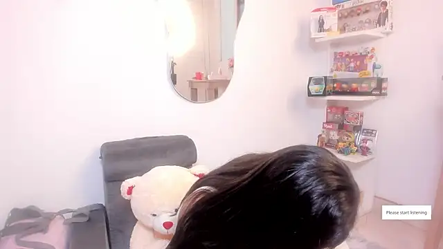 Amishell  online show from November 15, 2025, 9:30 pm